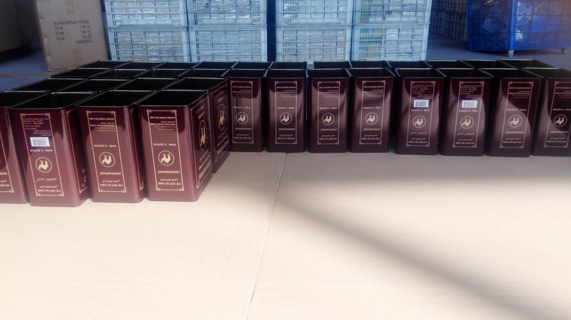 茶葉鐵罐3.jpg 茶葉鐵罐3.jpg