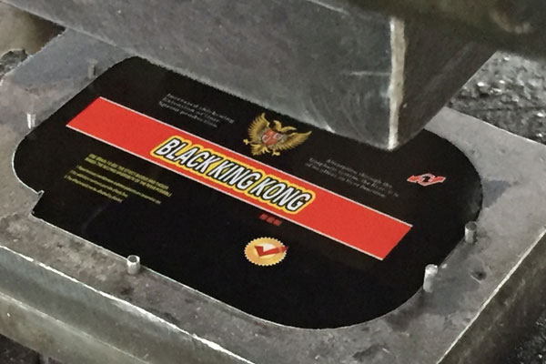 推拉鐵盒蓋拉伸.jpg 推拉鐵盒蓋拉伸.jpg