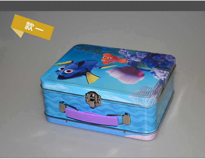 手提鎖扣化妝品鐵盒-經(jīng)典方形化妝品包裝_09.jpg 手提鎖扣化妝品鐵盒-經(jīng)典方形化妝品包裝_09.jpg