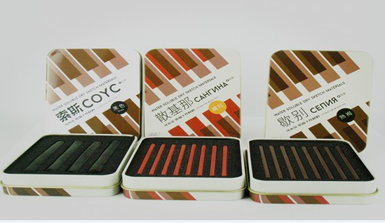 顏料鐵盒包裝.png 顏料鐵盒包裝.png