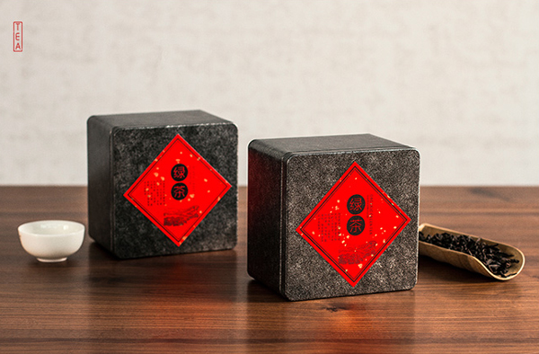 方形茶葉鐵盒.jpg 方形茶葉鐵盒.jpg