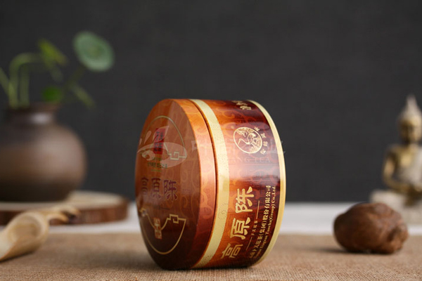 普洱茶鐵盒.jpg 普洱茶鐵盒.jpg