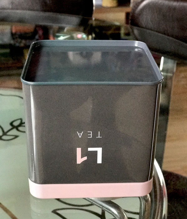 鐵盒2.jpg 鐵盒2.jpg