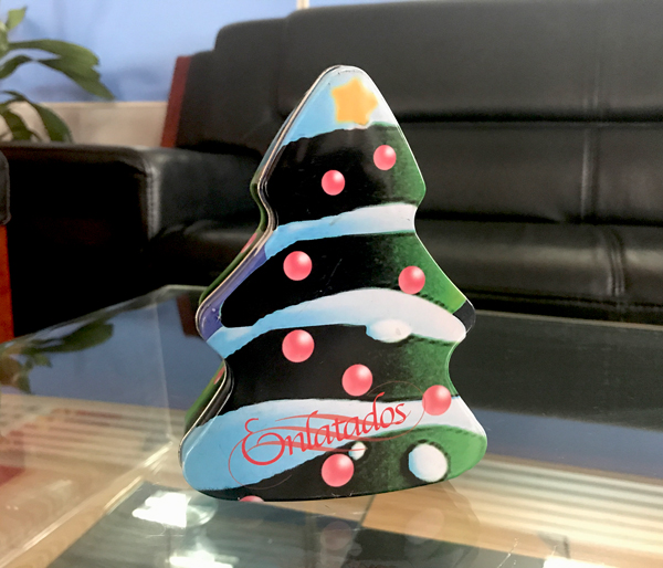 圣誕樹形鐵盒.jpg 圣誕樹形鐵盒.jpg