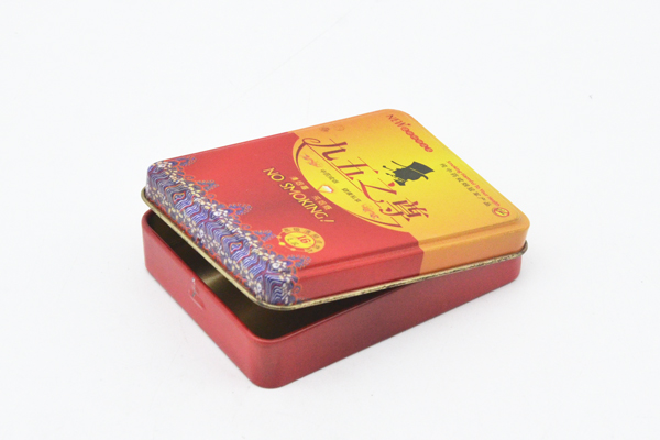 香煙鐵盒包裝.jpg 香煙鐵盒包裝.jpg