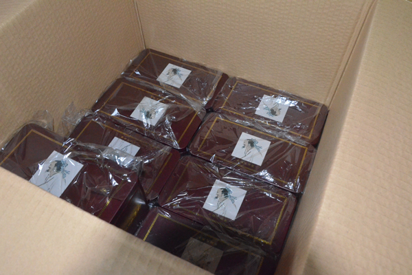 封箱包裝.jpg 封箱包裝.jpg