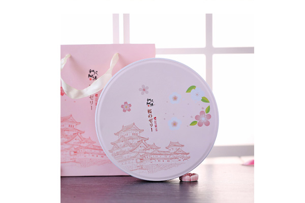 鐵盒包裝.jpg 鐵盒包裝.jpg