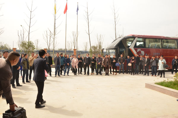 六安基礎(chǔ)黨組織書記.jpg 六安基礎(chǔ)黨組織書記.jpg