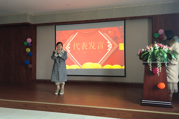 趙小月發(fā)表感想 趙小月發(fā)表感想