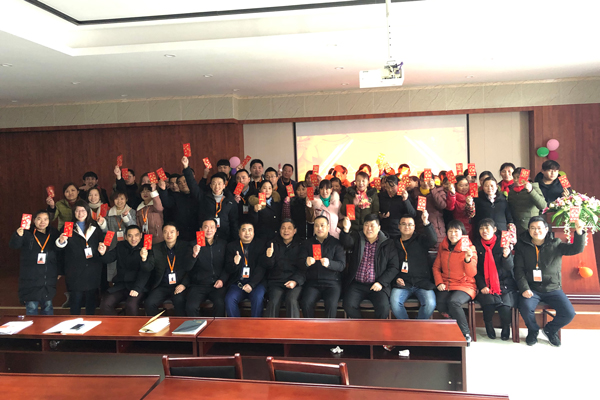 金裕制罐團(tuán)隊(duì)風(fēng)采展示 金裕制罐團(tuán)隊(duì)風(fēng)采展示