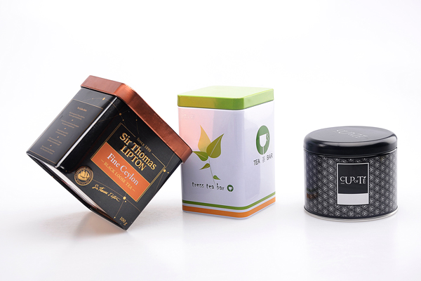 茶葉鐵罐組合圖 茶葉鐵罐組合圖