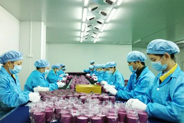 食品鐵盒包裝車間 食品鐵盒包裝車間