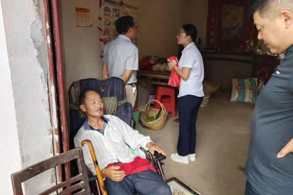 金裕制罐精準(zhǔn)扶貧 金裕制罐精準(zhǔn)扶貧