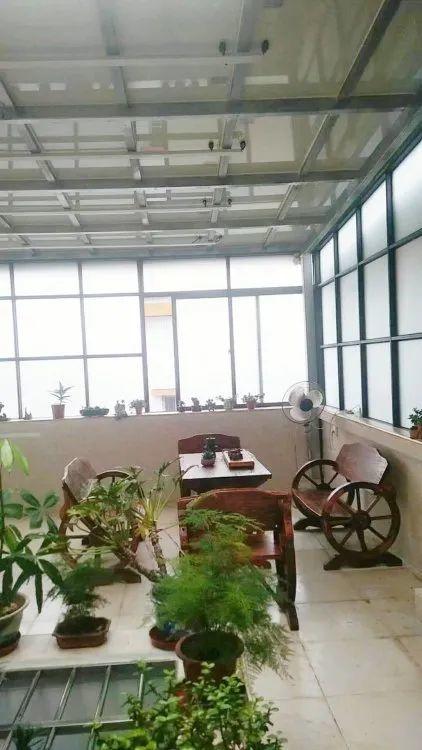 還在裝傳統(tǒng)陽光房？太傻了！如今大家都裝這個，美觀、環(huán)保還能賺錢！